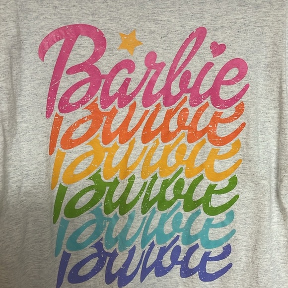 Gildan size L Light Gray Heavy Cotton Short Sleeve Soft Barbie Graphic T-Shirt - Picture 7 of 8